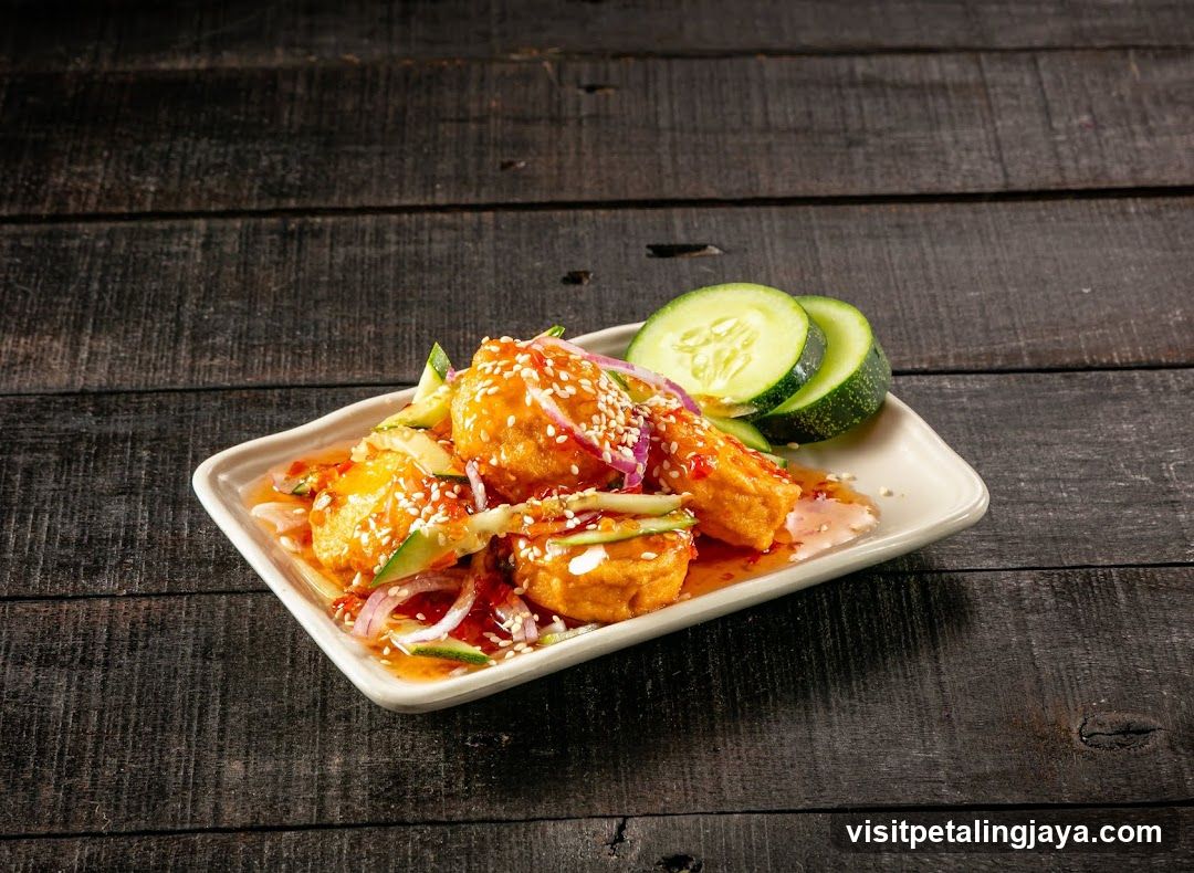 Spicy Tofu with Cucumber Slices