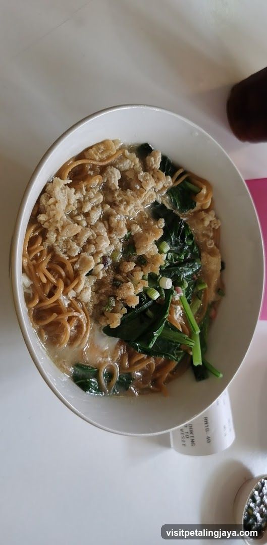 Bowl of Noodles with Tofu and Greens