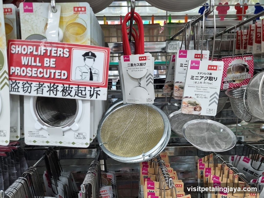 Kitchen Utensils Display