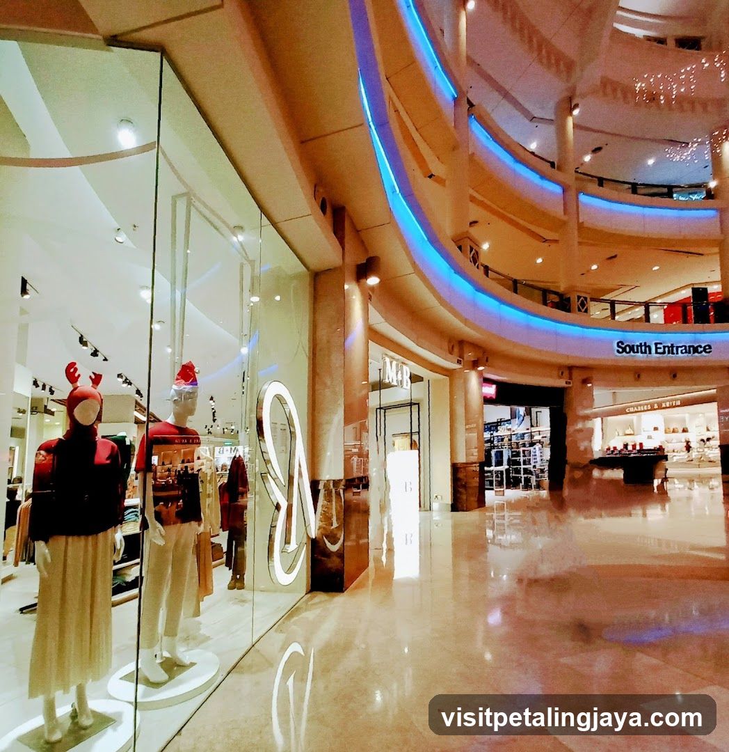 Shopping Mall Interior View