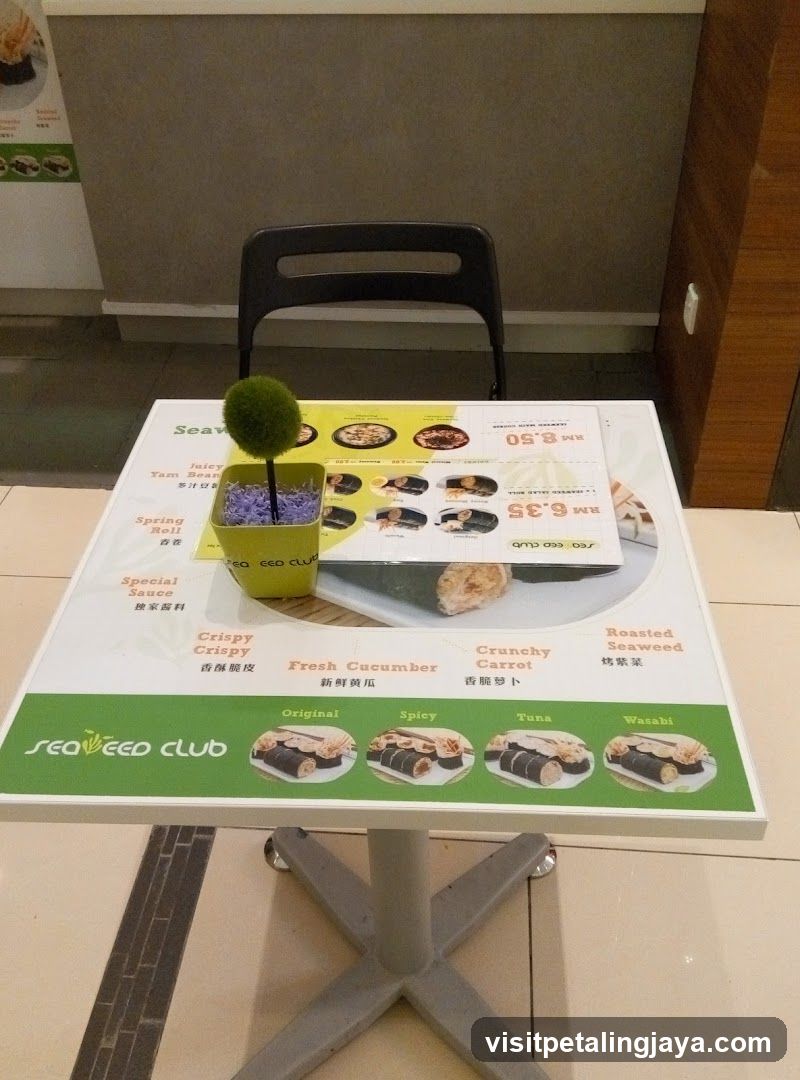 Seaweed Club Table Setting