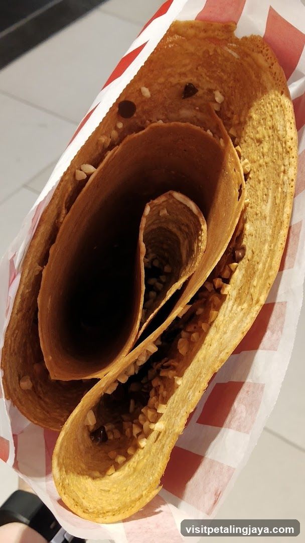 Rolled Crepe with Fillings