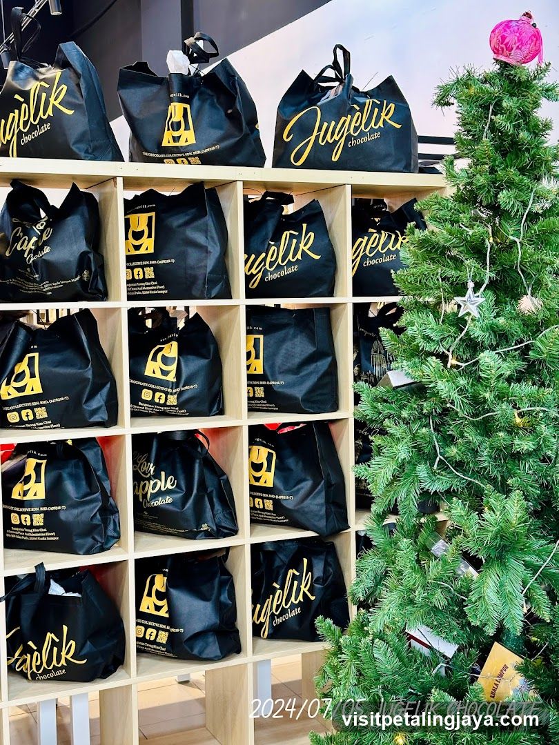 Jugelik Chocolate Shop Interior with Christmas Tree
